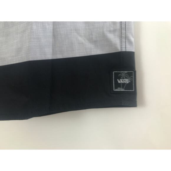 Mens black tropical Vans 4 way stretch board shorts Size 32 inseam 9" New - Picture 7 of 9